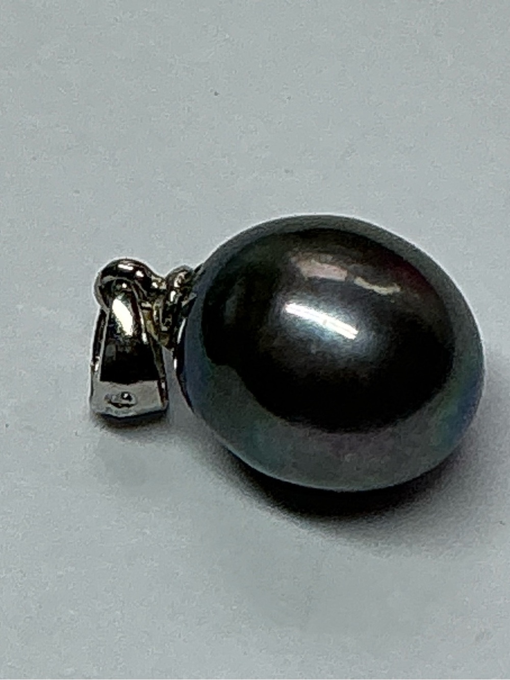 Sterling Silver Black Tahitian Pearl Pendant - Elegant Black Pearl Jewelry